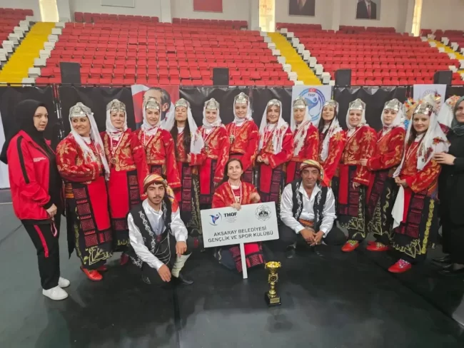 karaman kadınlar halk oyunu bölge finalleri aksaray kadınlar